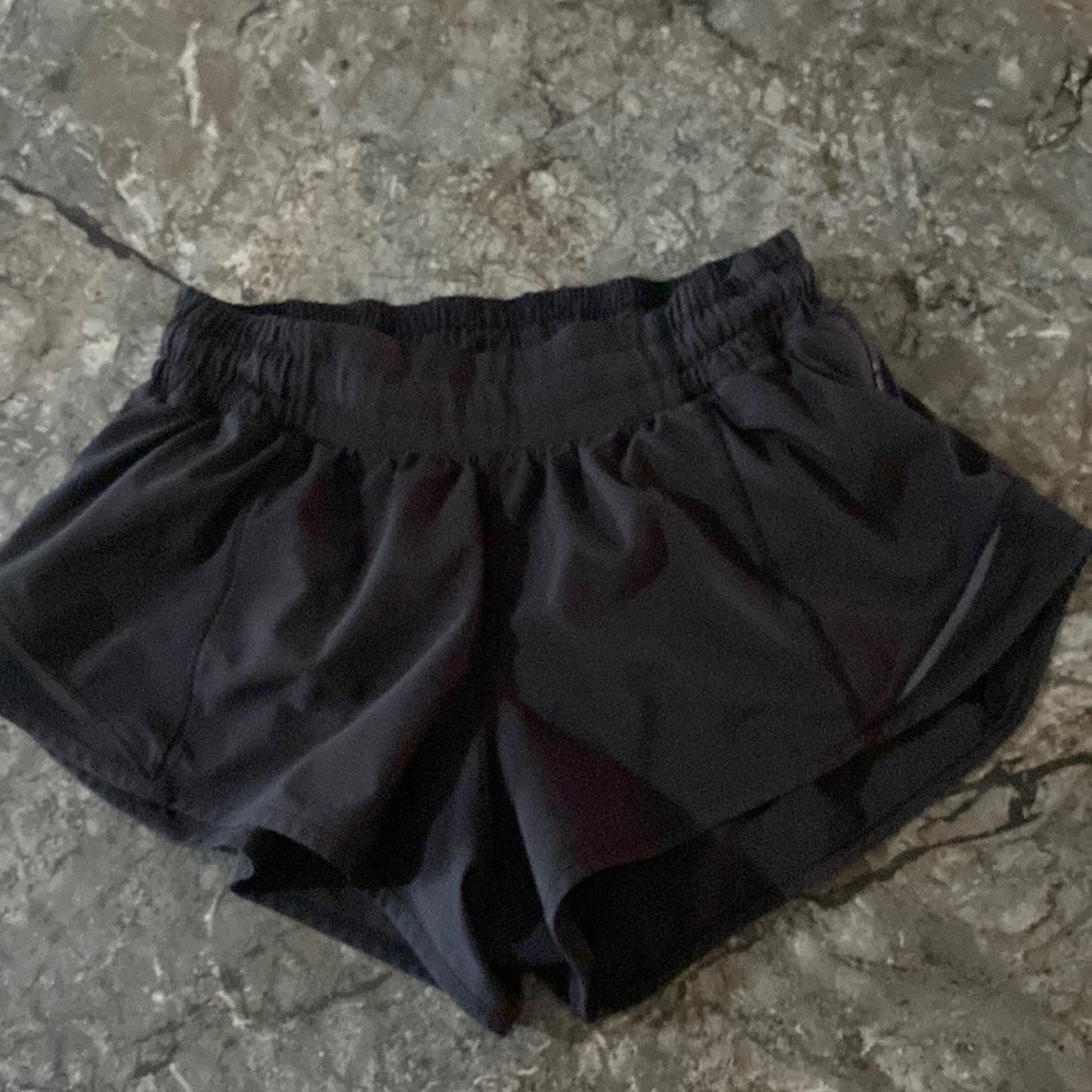 Lululemon size 4 shorts